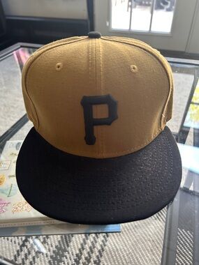Pirates fitted hat